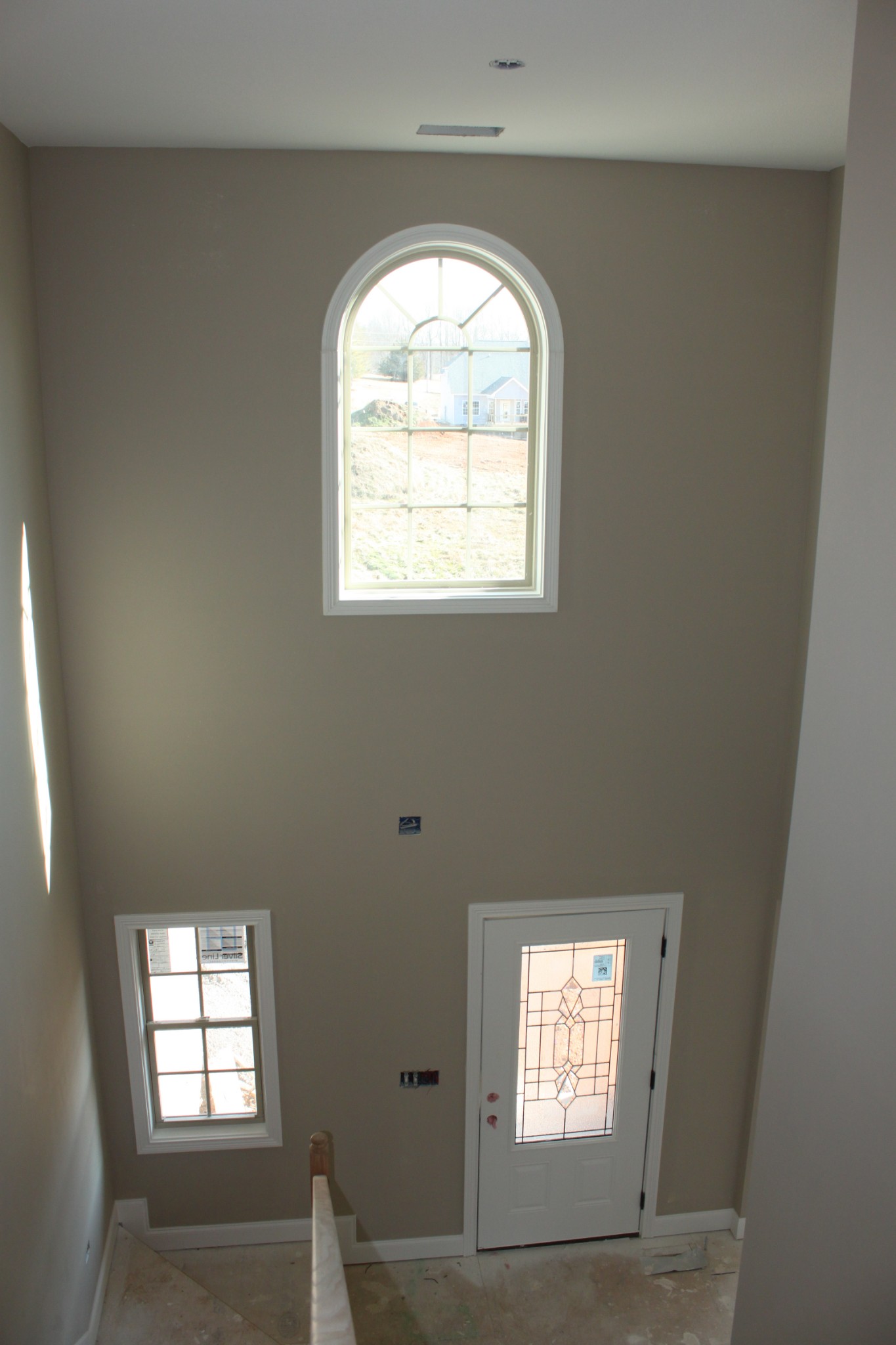 3996 Highway 49 West Springfield, TN 37172 - Photo 2 of 22 an empty room with a window