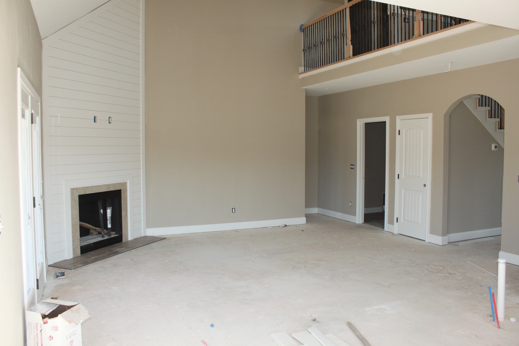 3996 Highway 49 West Springfield, TN 37172 - Photo 4 of 22 a view of an empty room with a fireplace