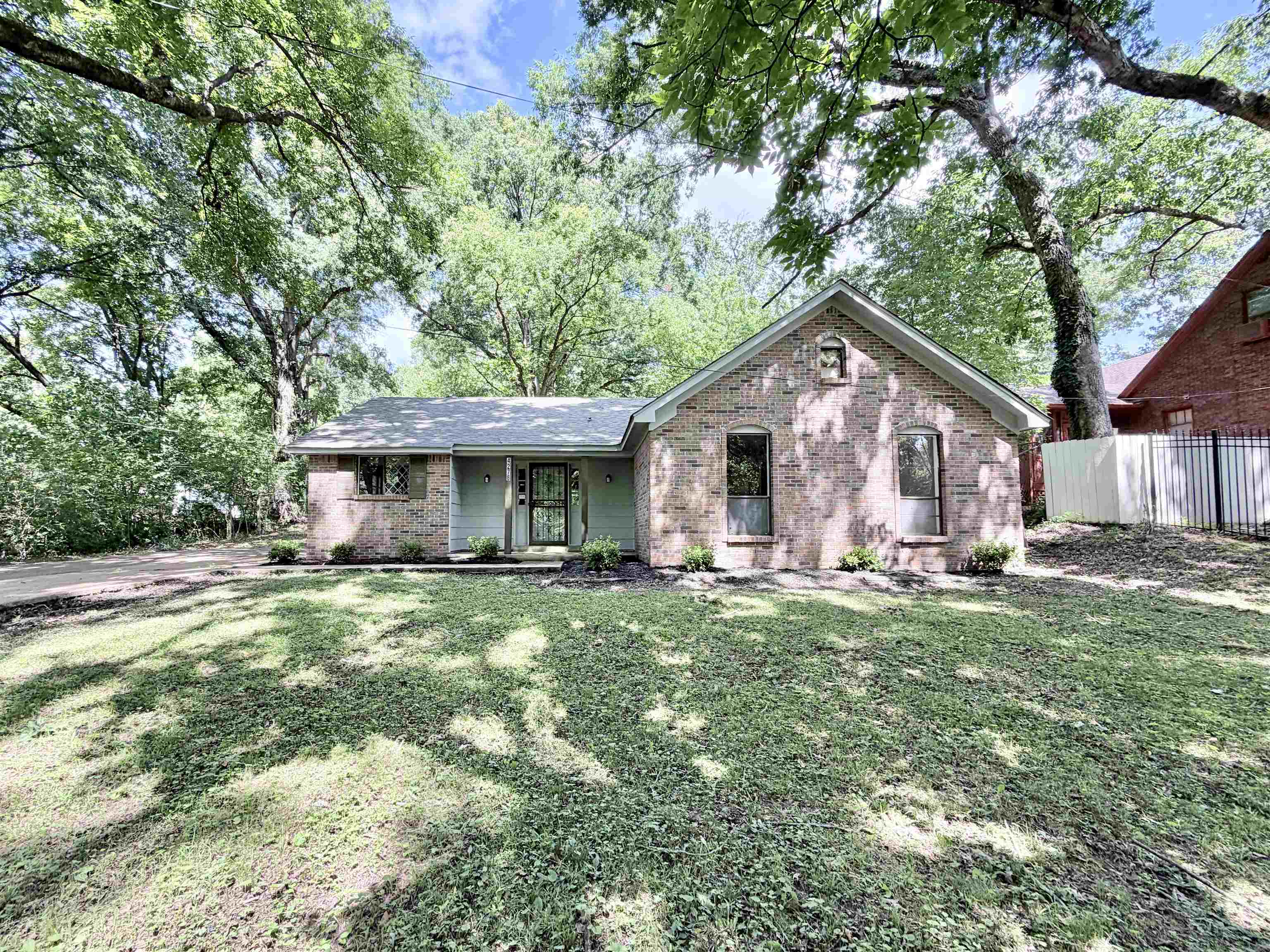 4278 Auburn Road Memphis, TN 38116 - Photo 3 of 28 Front house