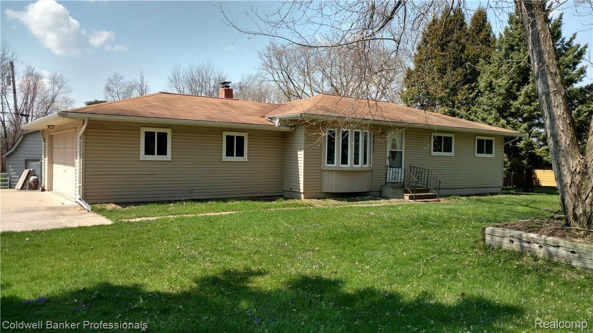 9617 Andersonville Road Clarkston, MI 48346 - Photo 1 of 48 9617 Andersonville Road