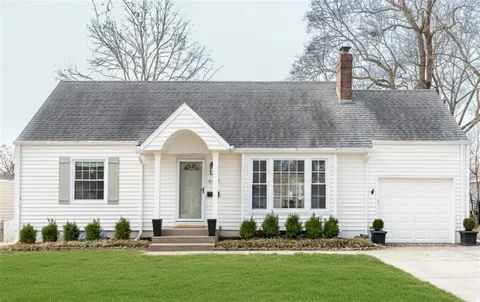 $575,000 | 4407 West 69th Terrace, Prairie Village, KS 66208