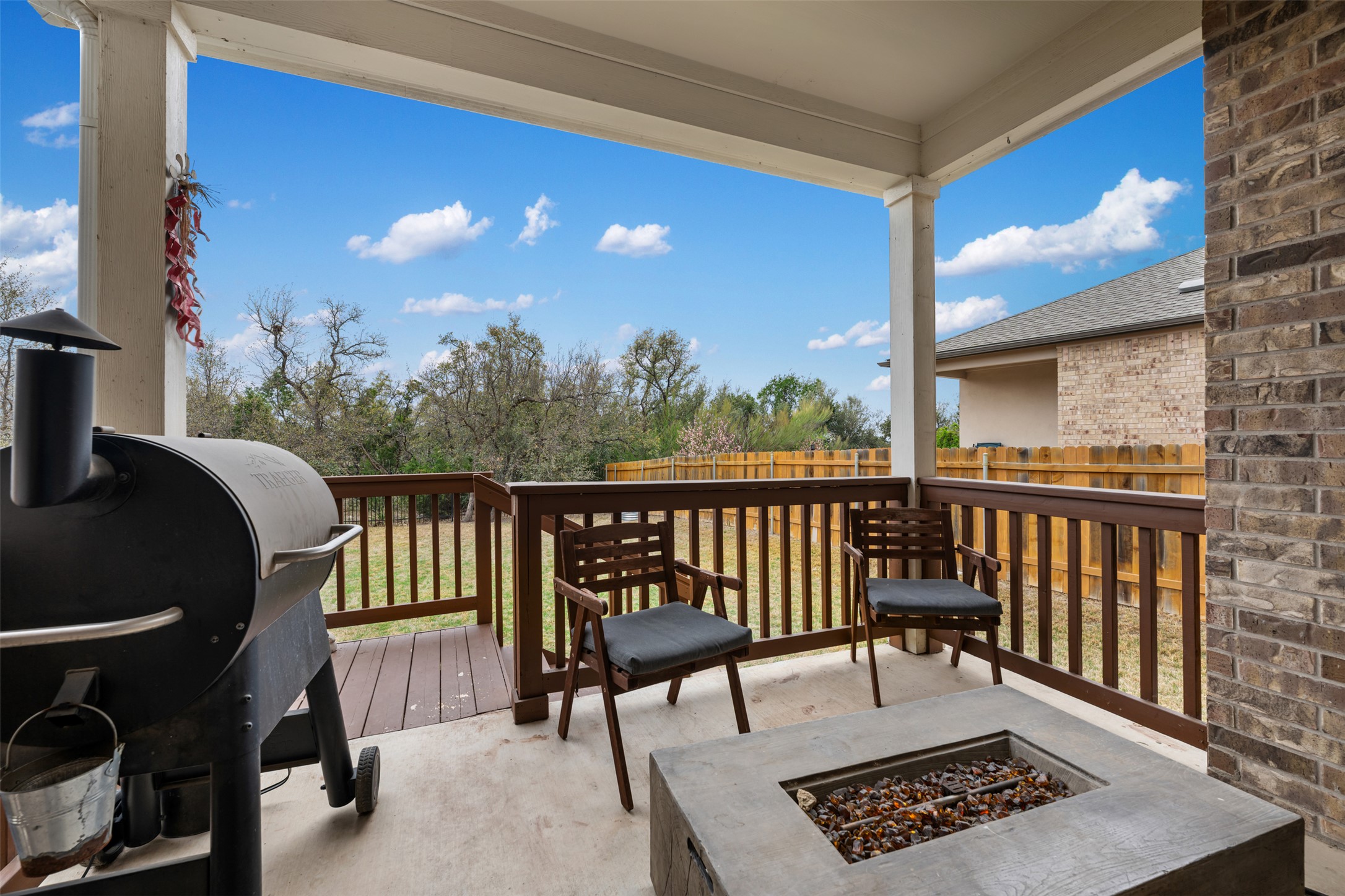 8204 Prairie Rye Drive Lago Vista, TX 78645 - Photo 23 of 39 Covered patio