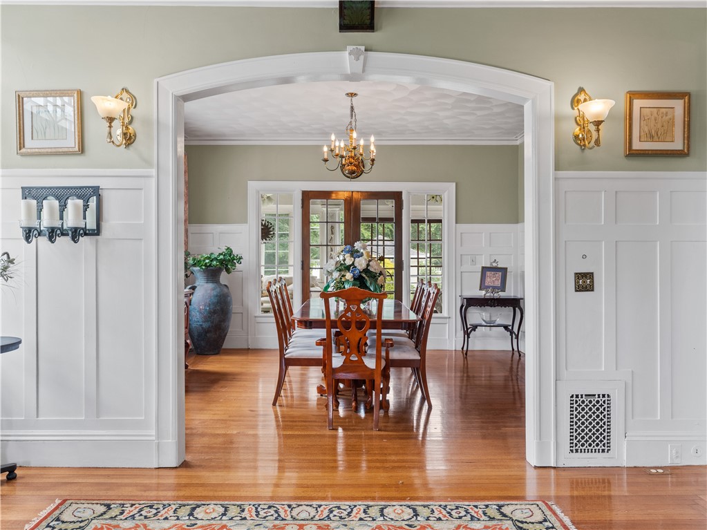 83 Janice Road Warwick, RI 02886 - Photo 13 of 50