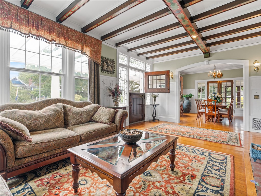 83 Janice Road Warwick, RI 02886 - Photo 17 of 50