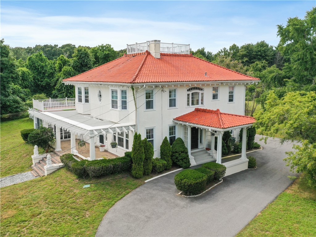 83 Janice Road Warwick, RI 02886 - Photo 2 of 50