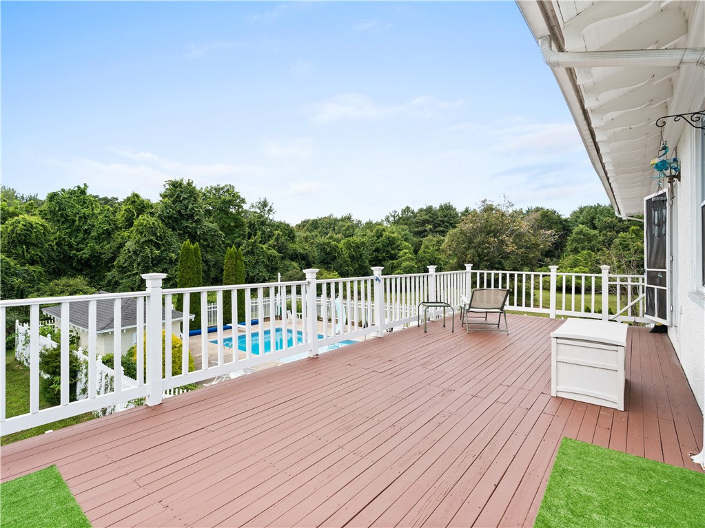 83 Janice Road Warwick, RI 02886 - Photo 41 of 50