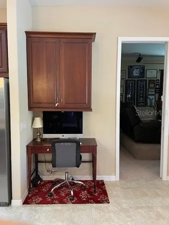 a view of workspace with furniture
