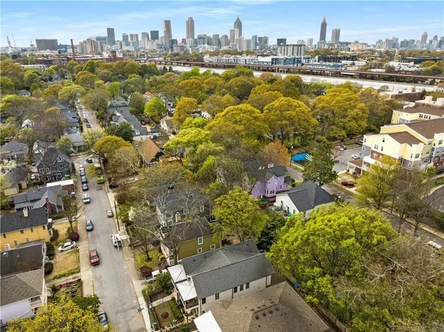 $309,900 | 260 Estoria Street Southeast, Atlanta, GA 30316