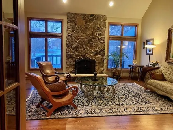 $866,123 | 1837 Cherrywood Lane, Munster, IN 46321