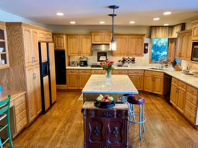 $866,123 | 1837 Cherrywood Lane, Munster, IN 46321