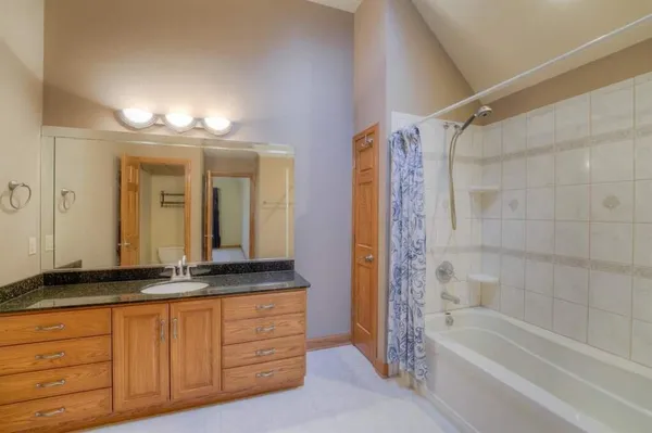 $866,123 | 1837 Cherrywood Lane, Munster, IN 46321