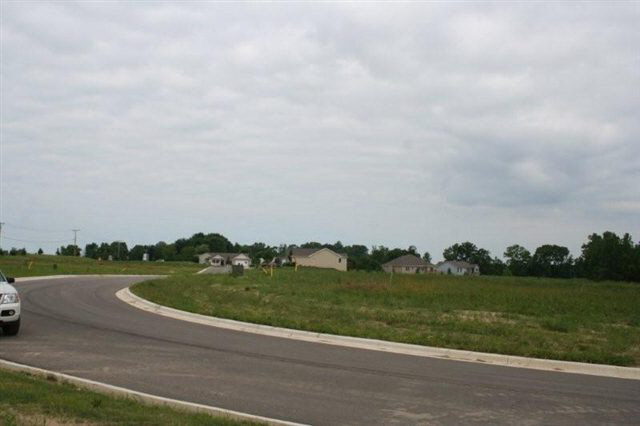 2265 Highlander Drive Warsaw, IN 46580 - Photo 7 of 36