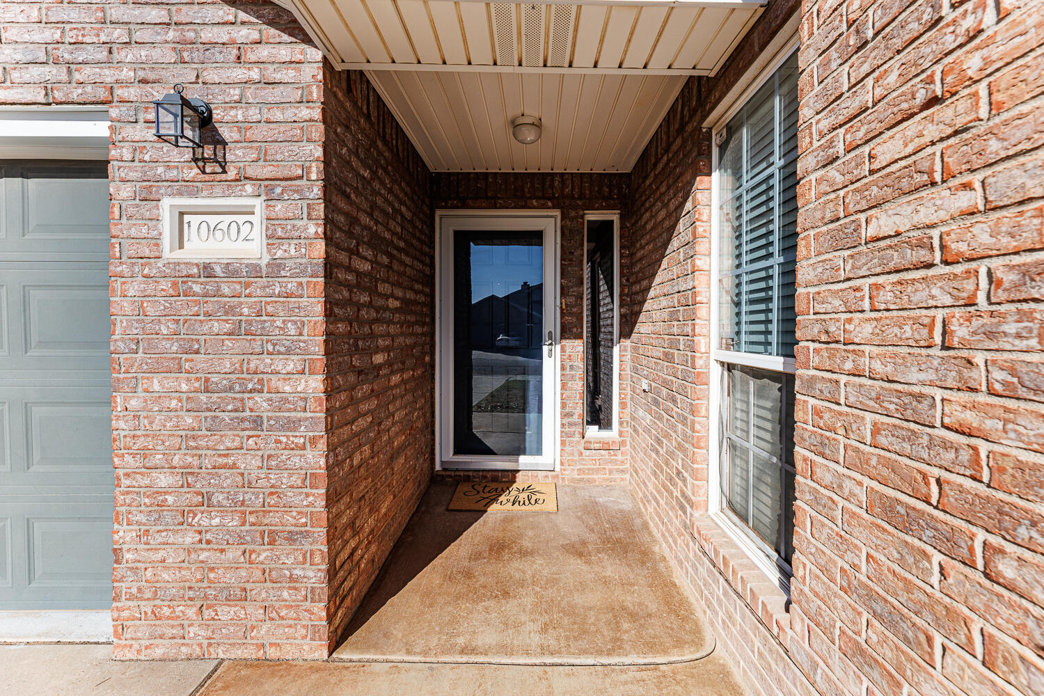 10602 Clinton Avenue Lubbock, TX 79424 - Photo 4 of 45 -
