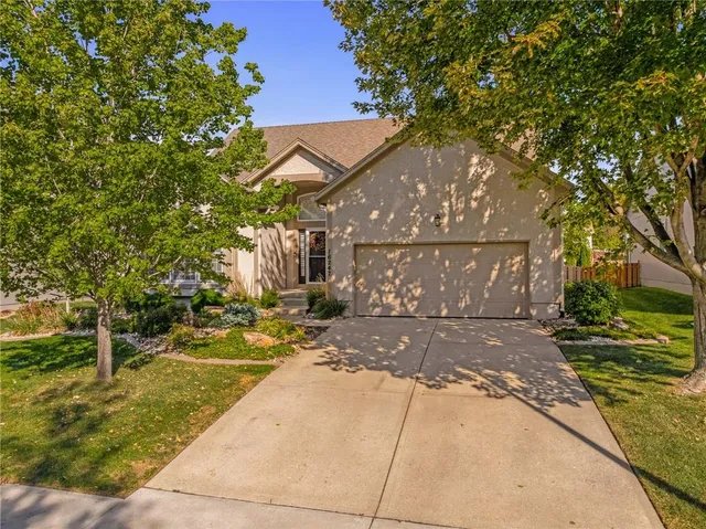 $450,000 | 16247 South Avalon Street, Olathe, KS 66062