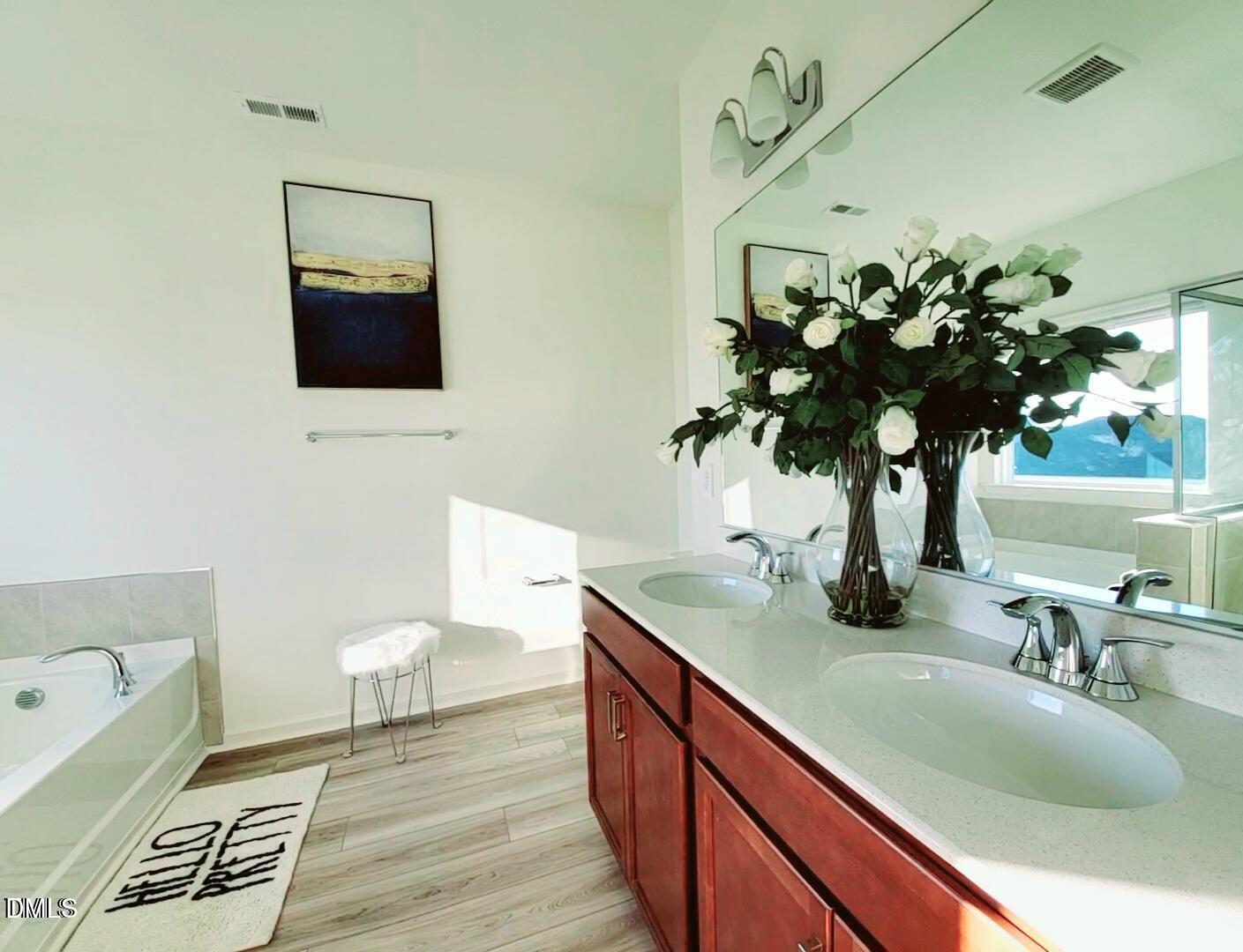 836 Emmer Street Rolesville, NC 27571 - Photo 11 of 19 20250620040031281540000000-o