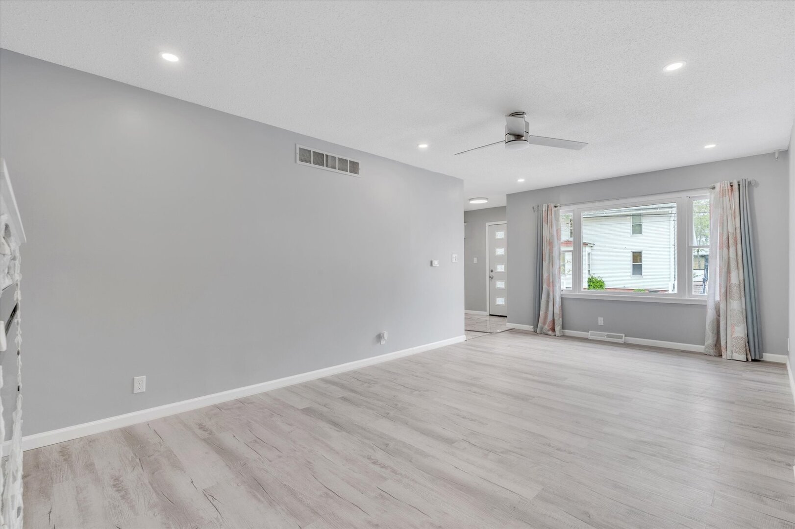 2504 18th Street Moline, IL 61265 - Photo 12 of 42