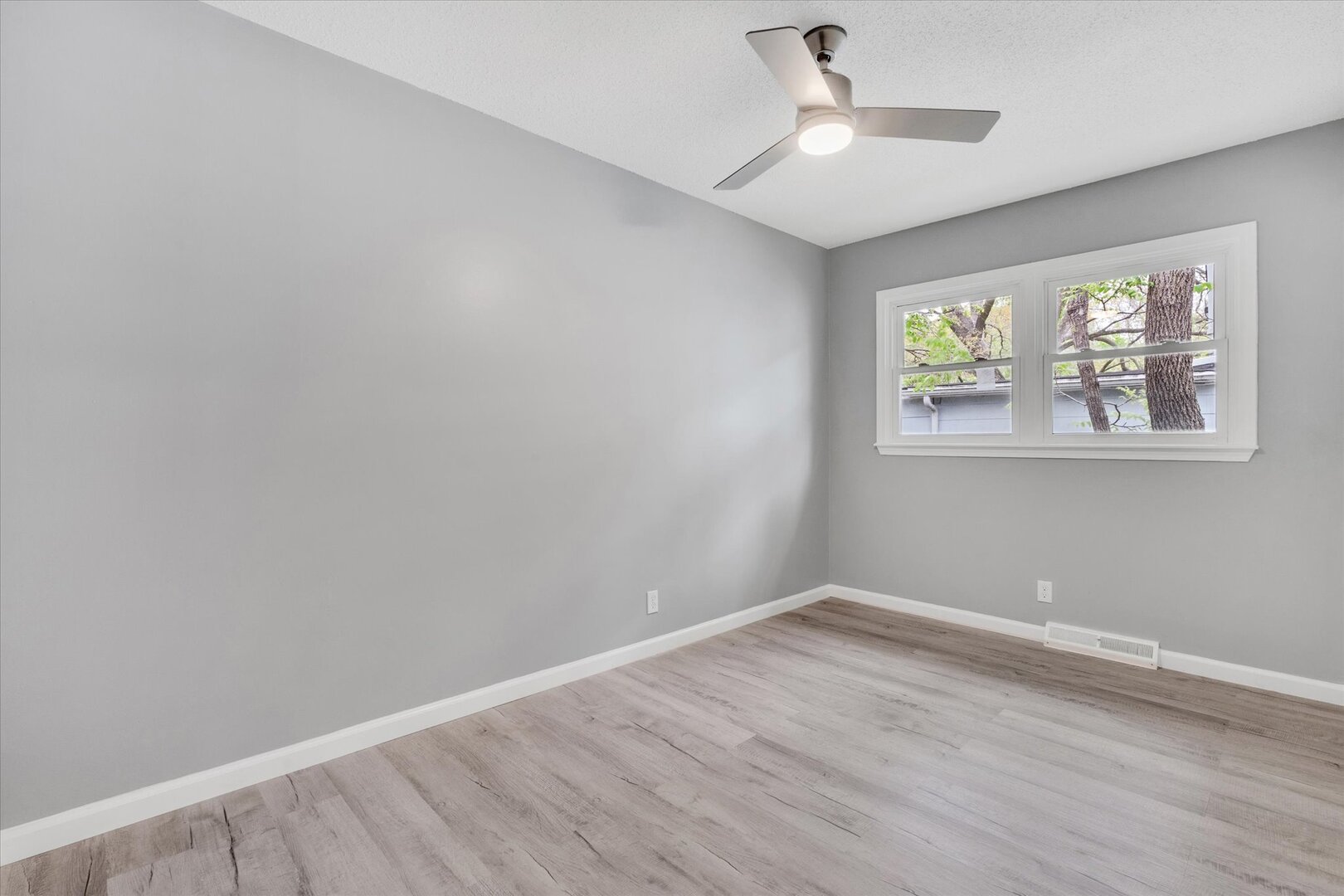 2504 18th Street Moline, IL 61265 - Photo 13 of 42