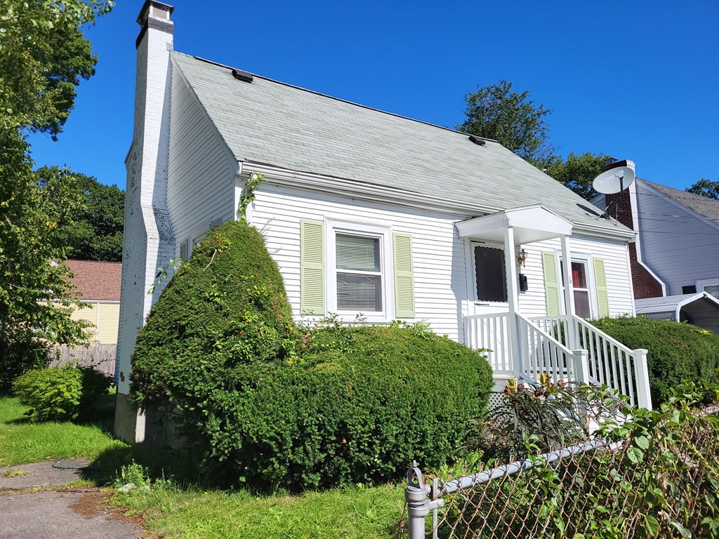 6 Roseglen Road Boston, MA 02136 - Photo 2 of 22 Gallery Image 2