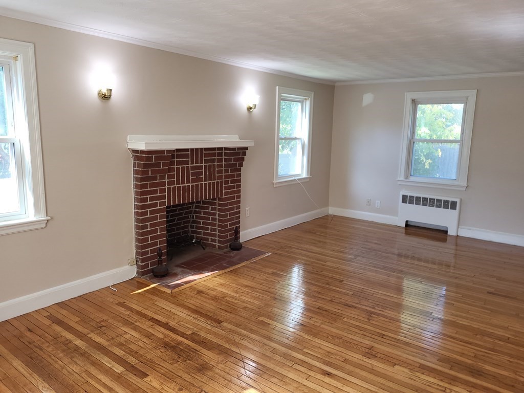 6 Roseglen Road Boston, MA 02136 - Photo 4 of 22 Gallery Image 4