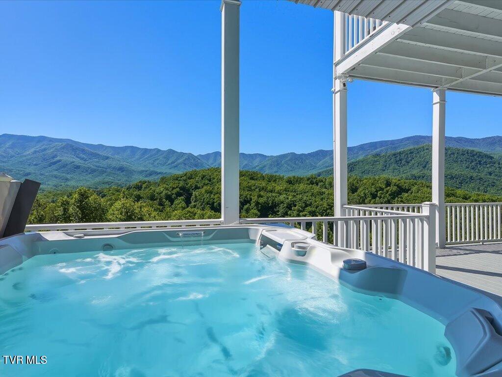 270 Sonshine Ridge Road Cosby, TN 37722 - Photo 3 of 75 270 Sonshine Ridge Road - 3