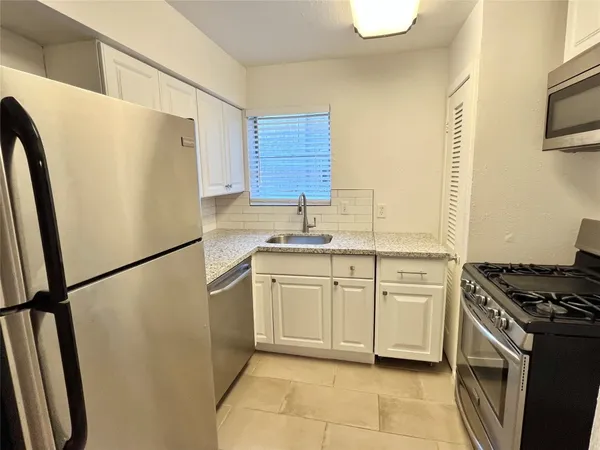 $1,395 | 3603 Murworth Drive, Unit 2, Houston, TX 77025