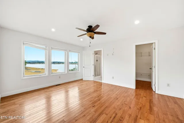 $765,000 | 2515 Lakeshore Drive, Bean Station, TN 37708