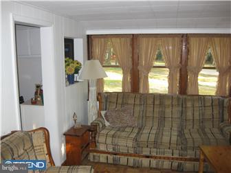 153 Burma Road Monroeville, PA 15146 - Photo 7 of 10 Living Room