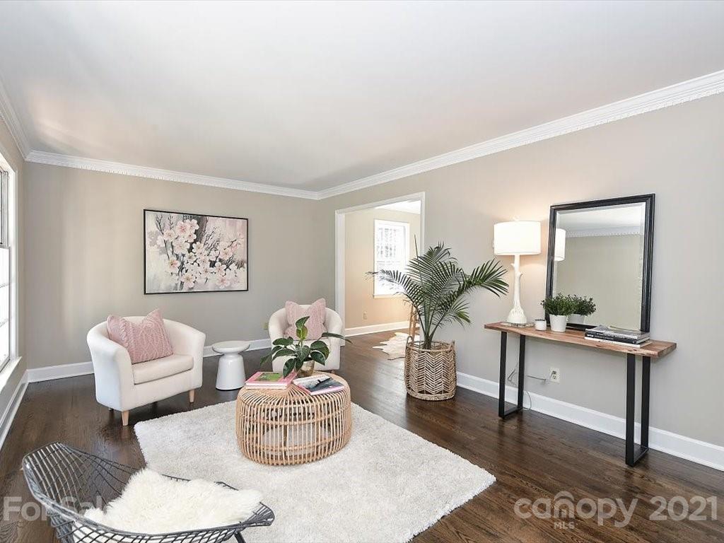6918 Windyrush Road Charlotte, NC 28226 - Photo 2 of 26 a living room with furniture