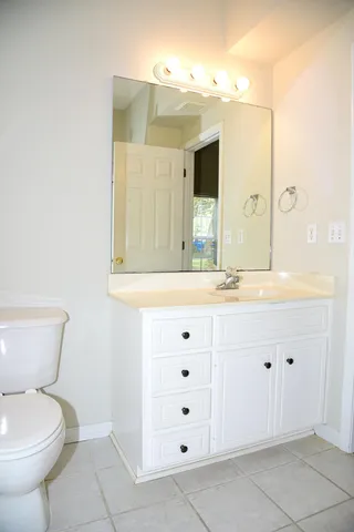 $1,600 | 1501 Partin Drive North, Unit 110, Niceville, FL 32578