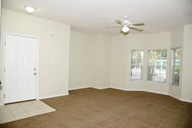 $1,600 | 1501 Partin Drive North, Unit 110, Niceville, FL 32578