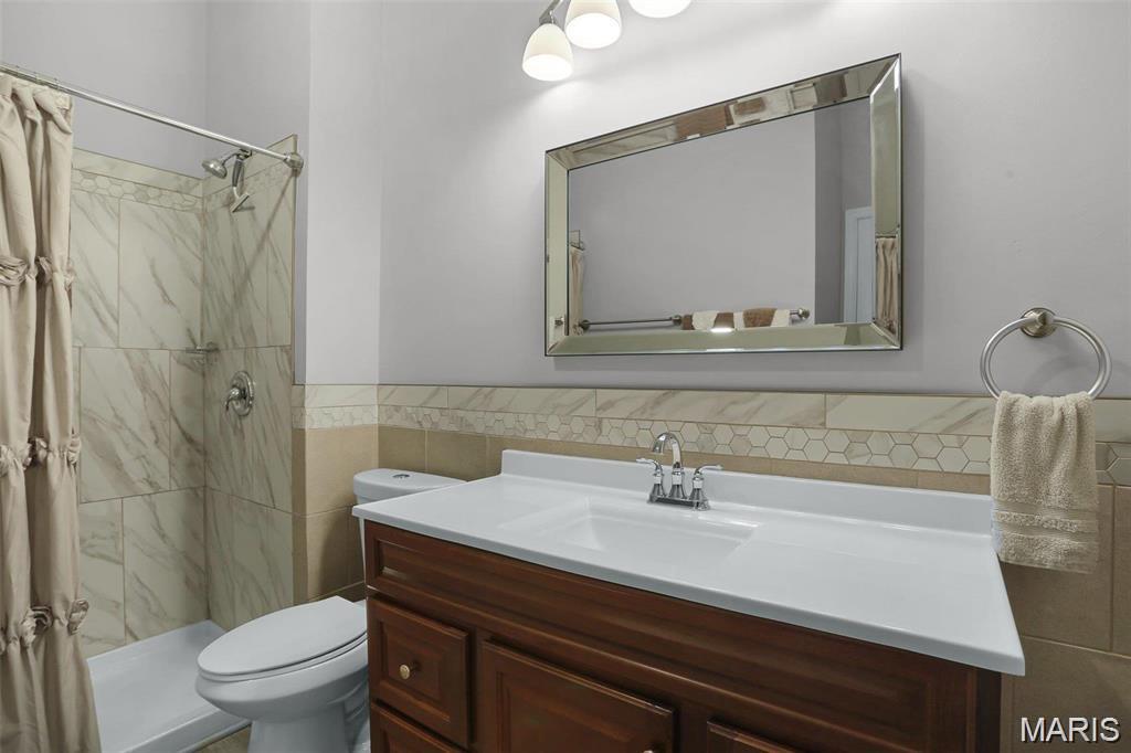 4596 Little Rock Road St. Louis, MO 63128 - Photo 10 of 21