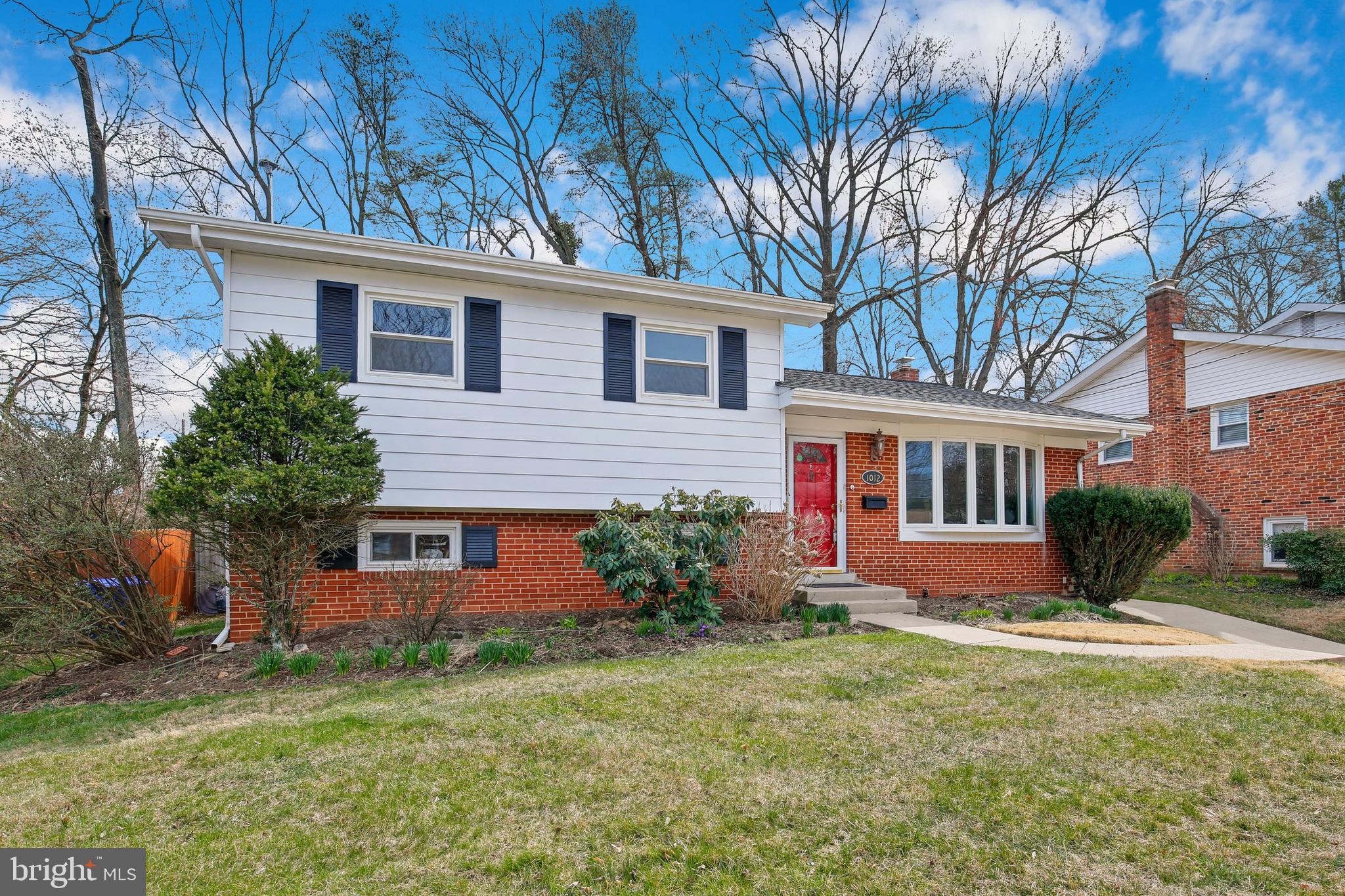 1012 Chiswell Lane Silver Spring, MD 20901 - Photo 2 of 46 Gallery Image 2