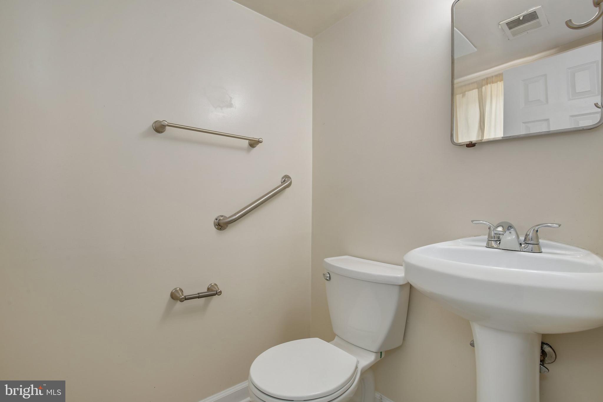 1012 Chiswell Lane Silver Spring, MD 20901 - Photo 34 of 46 Gallery Image 34