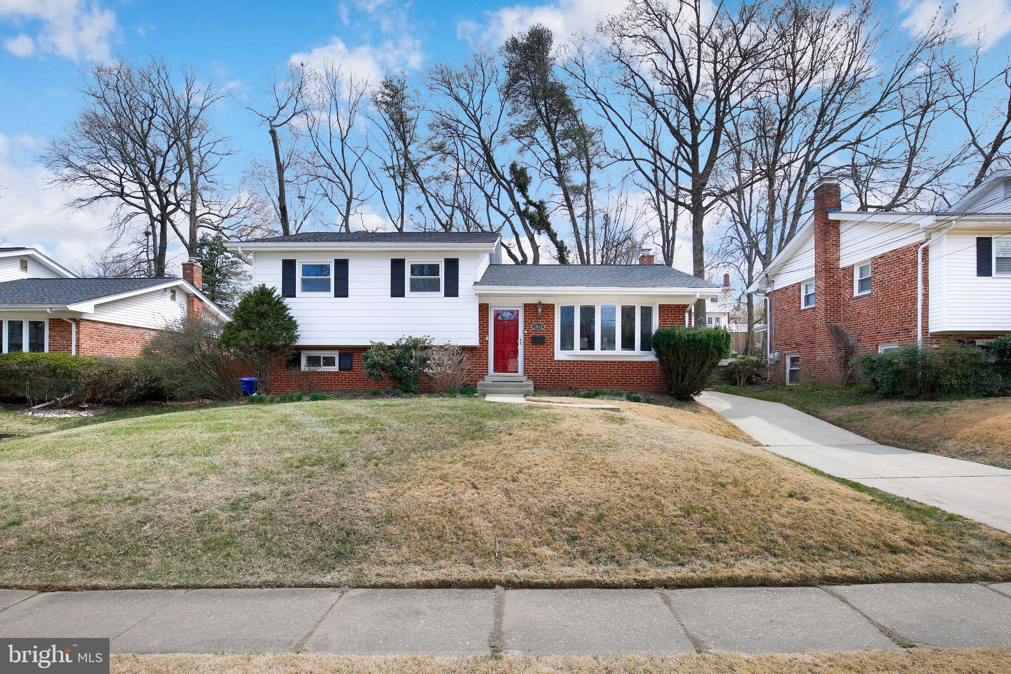 1012 Chiswell Lane Silver Spring, MD 20901 - Photo 4 of 46 Gallery Image 4