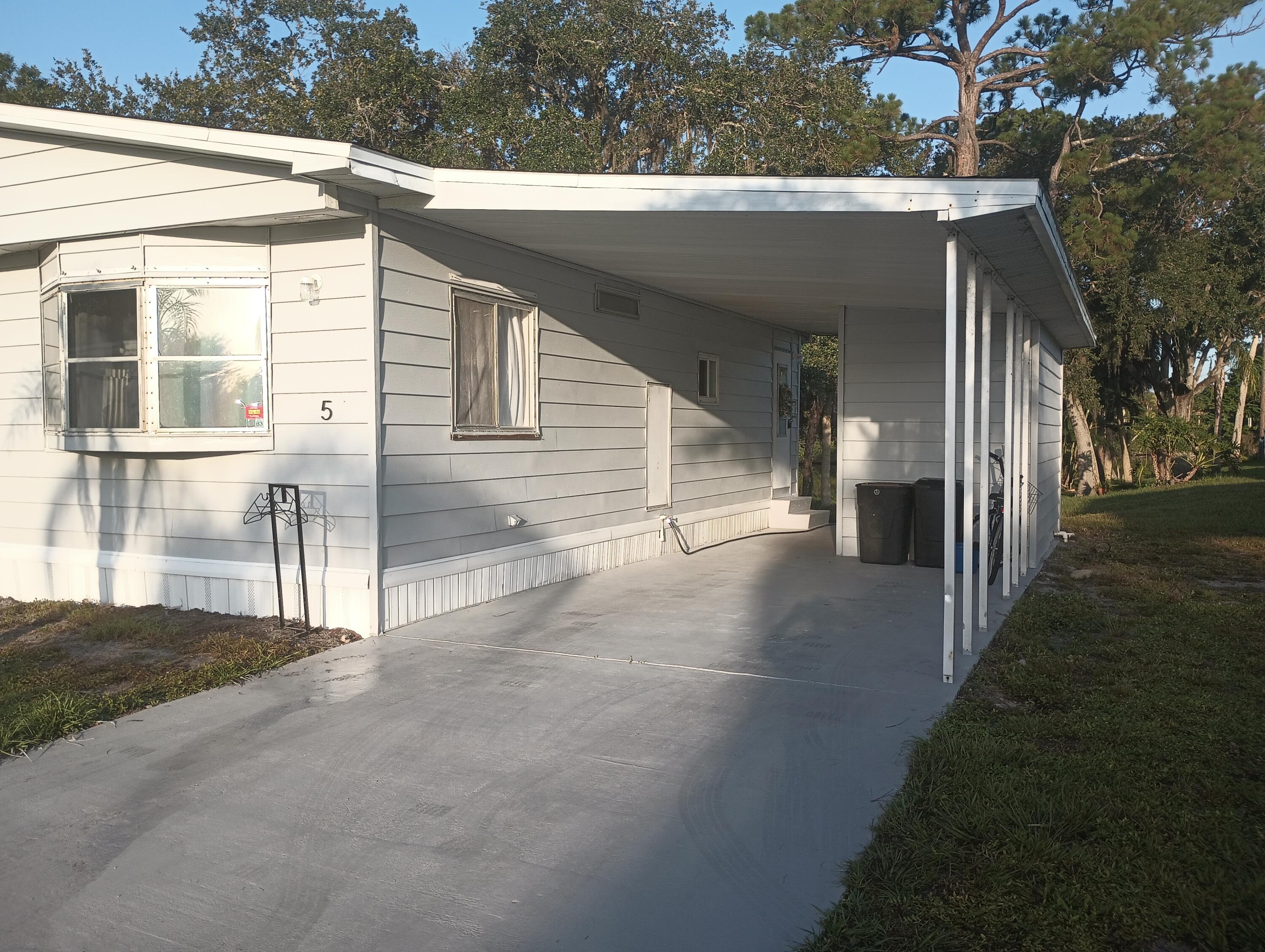 5 Quintana Roo Court Port St. Lucie, FL 34952 - Photo 19 of 23 IMG_20250731_073311177
