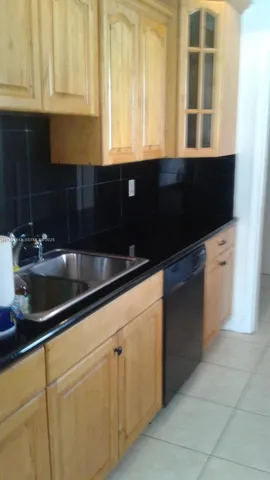 $2,300 | 728 Southwest 73rd Avenue, Unit 25, North Lauderdale, FL 33068