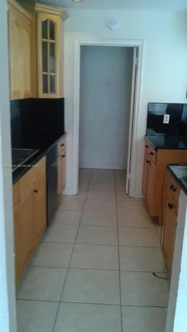 $2,300 | 728 Southwest 73rd Avenue, Unit 25, North Lauderdale, FL 33068