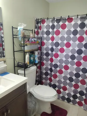 $2,300 | 728 Southwest 73rd Avenue, Unit 25, North Lauderdale, FL 33068