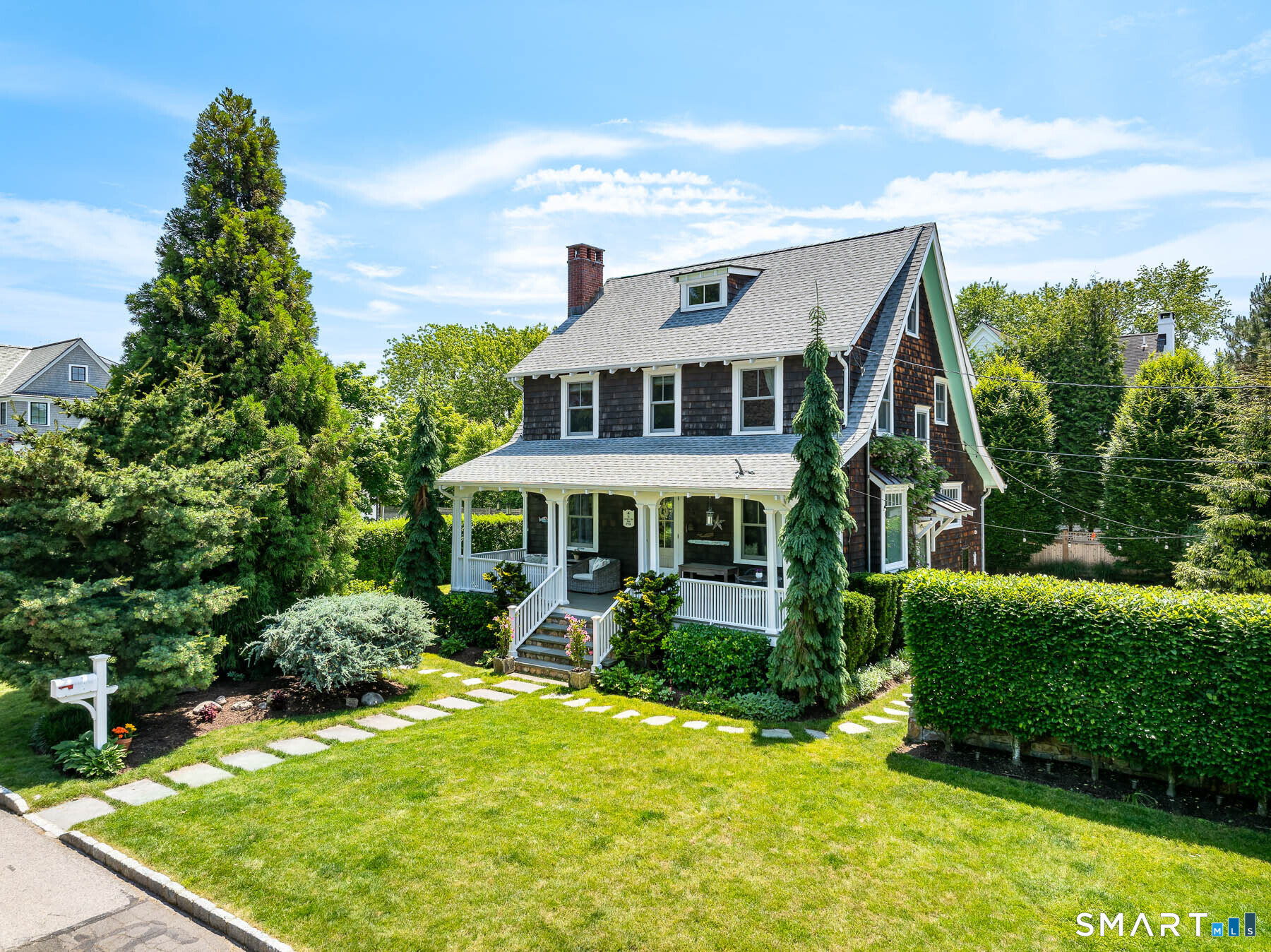 2 Sunwich Road Norwalk, CT 06853 - Photo 1 of 33