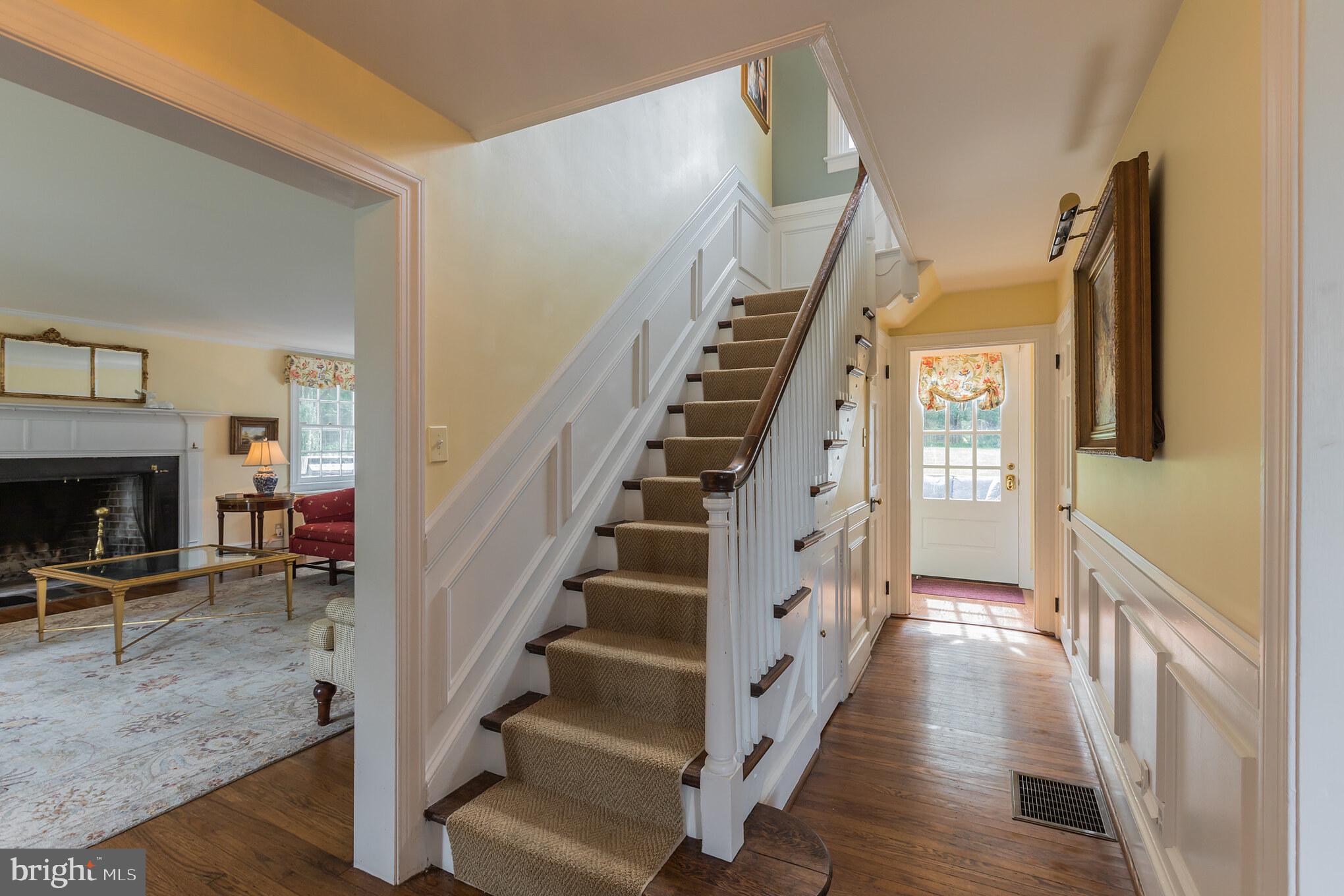 271 South Warner Road Wayne, PA 19087 - Photo 3 of 27
