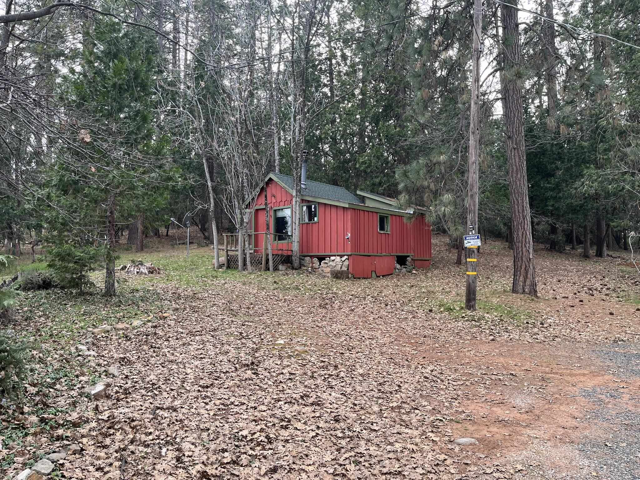 23090 North Bald Mountain Road Sonora, CA 95370 - Photo 4 of 59 View of side of property featuring an outbuilding