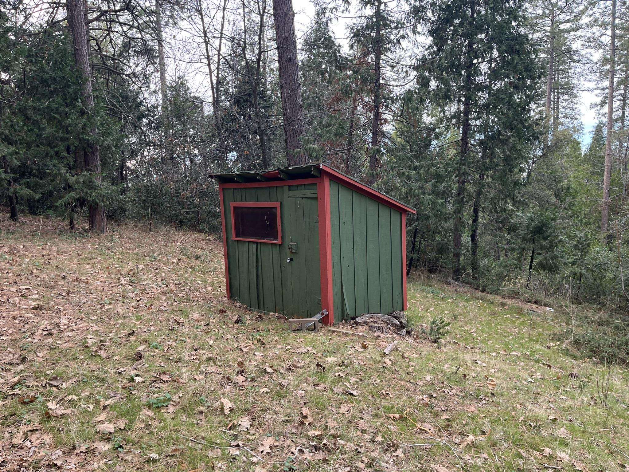 23090 North Bald Mountain Road Sonora, CA 95370 - Photo 56 of 59 View of shed