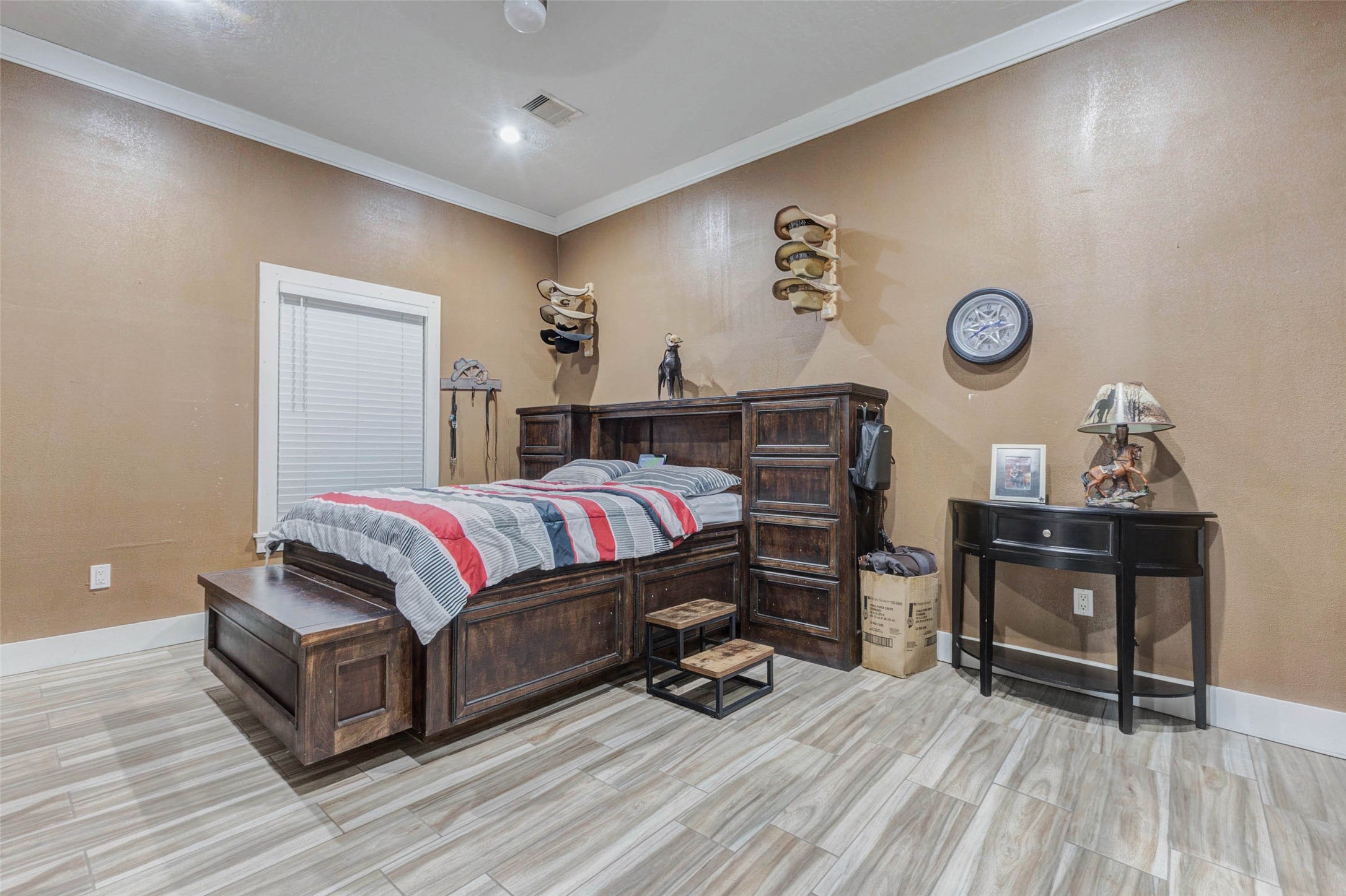 4008 Colvin Street Houston, TX 77013 - Photo 2 of 28 a living room with furniture and a wooden floor