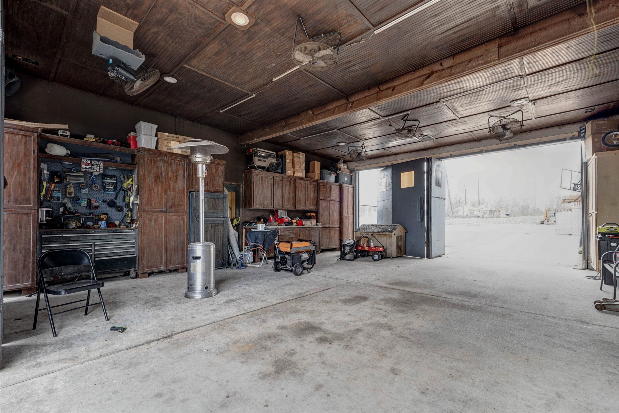 4008 Colvin Street Houston, TX 77013 - Photo 26 of 28 a view of a room with gym equipment