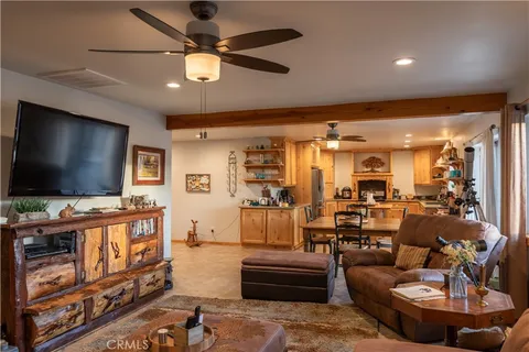 $1,999,500 | 448 Edgemoor Road, Big Bear Lake, CA 92315