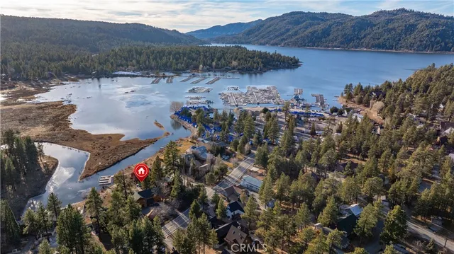 $1,999,500 | 448 Edgemoor Road, Big Bear Lake, CA 92315