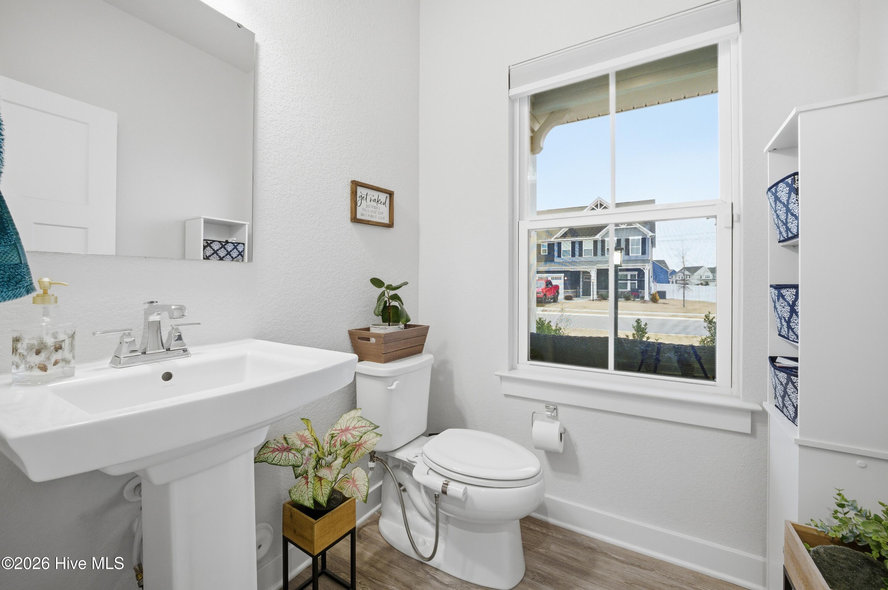 409 Green Lake Road Moyock, NC 27958 - Photo 6 of 53 Half bath by the foyer