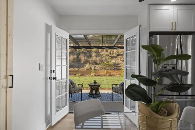 $1,074,000 | 13442 Mountainside Drive, Poway, CA 92064