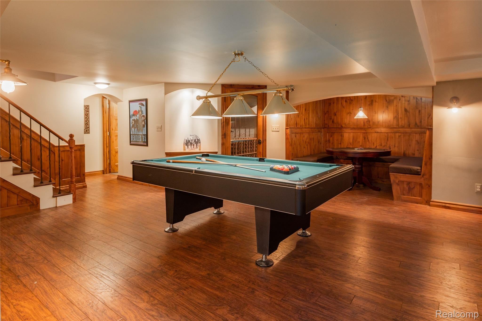 304 Barden Road Bloomfield Hills, MI 48304 - Photo 35 of 53 32.jpg