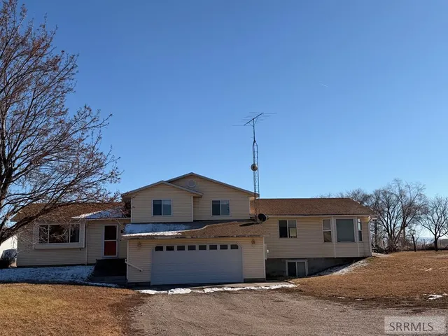 $625,000 | 1077 East 1300 North, Shelley, ID 83274